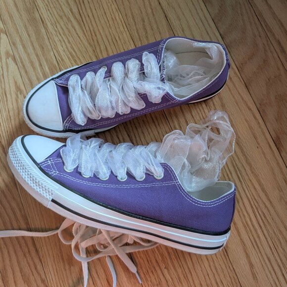 EUC Converse Chuck Taylor All Star Low Top Sneaker W 8.5 M 6.5 Electric Purple - Picture 2 of 14